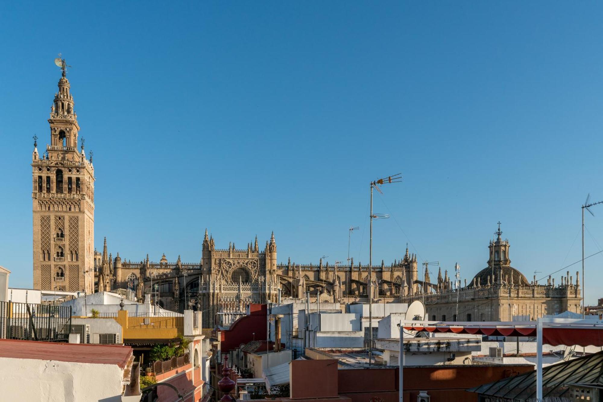 Numa Seville Alegre Kültér fotó